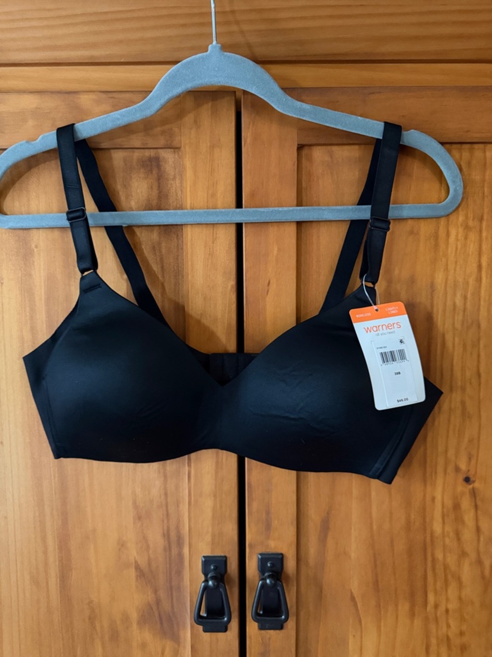 Warner's Black Seamless T-Shirt Bra with Adjustable Straps